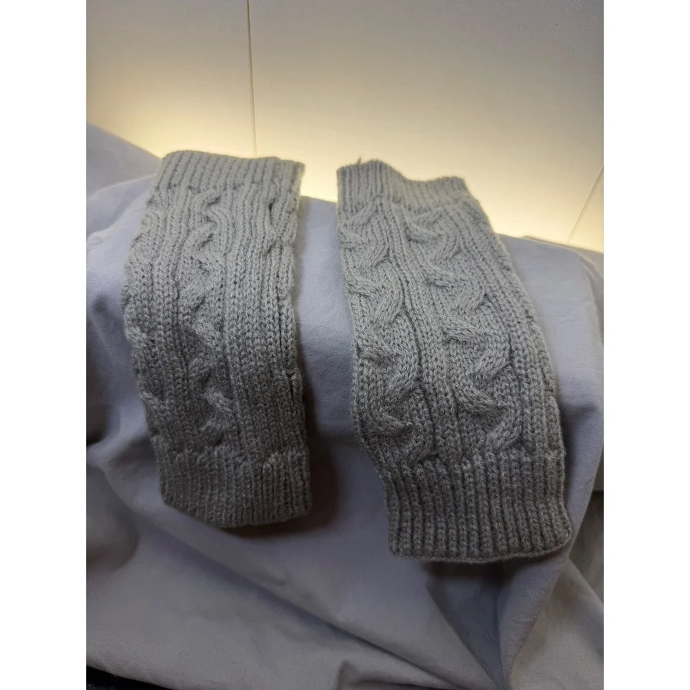 Grey‎ Cable Knit Fingerless Gloves Arm Warmers Ribbed Cuffs  One Size
